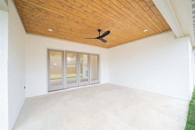 3805 Suren Way, Longview, TX 75604