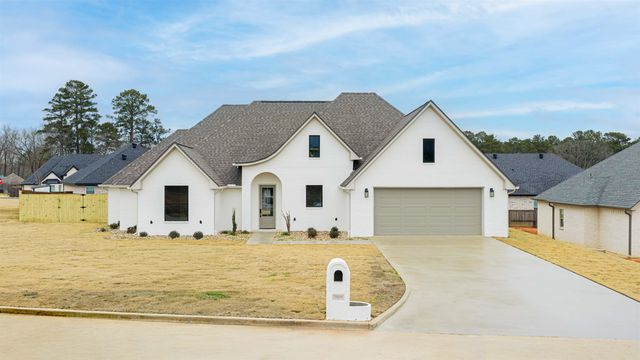 3805 Suren Way, Longview, TX 75604