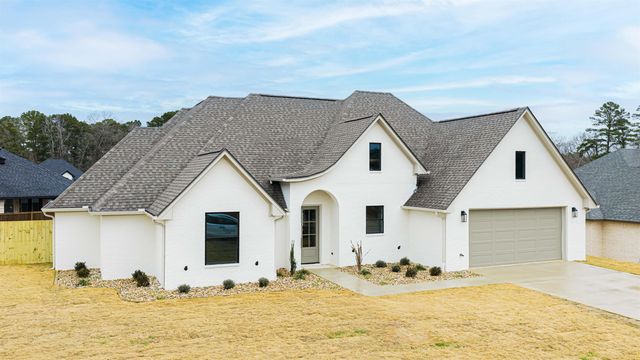 3805 Suren Way, Longview, TX 75604