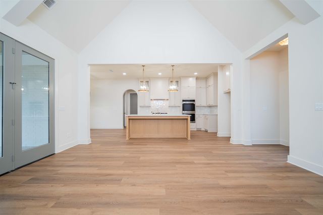 3805 Suren Way, Longview, TX 75604