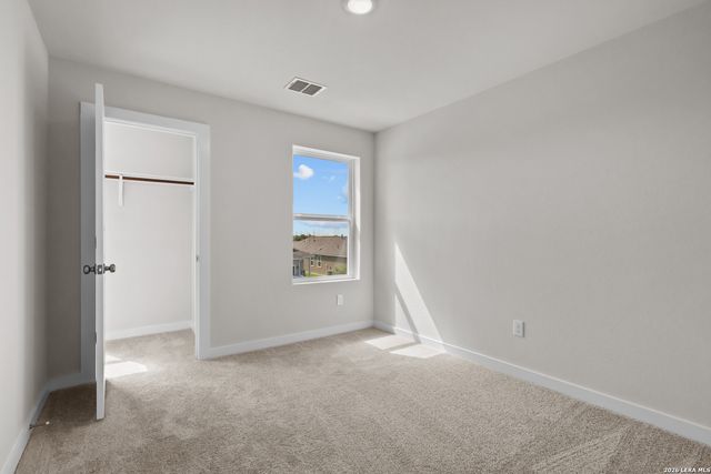 5623 Franklin Hills, Von Ormy, TX 78073