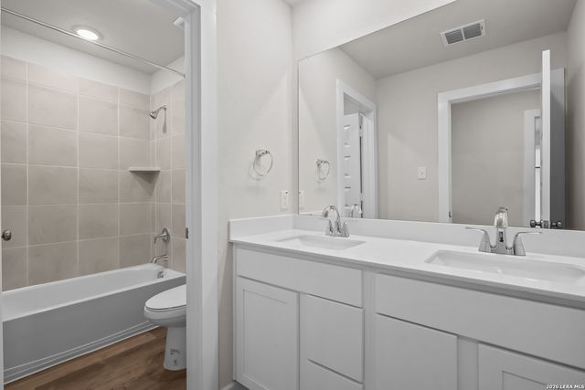 5623 Franklin Hills, Von Ormy, TX 78073