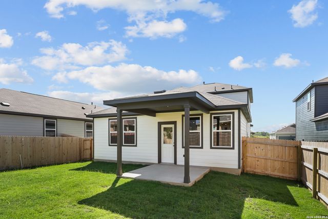 5623 Franklin Hills, Von Ormy, TX 78073