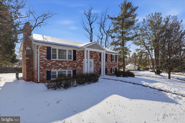 3519 WOODBURN RD, Annandale, VA 22003