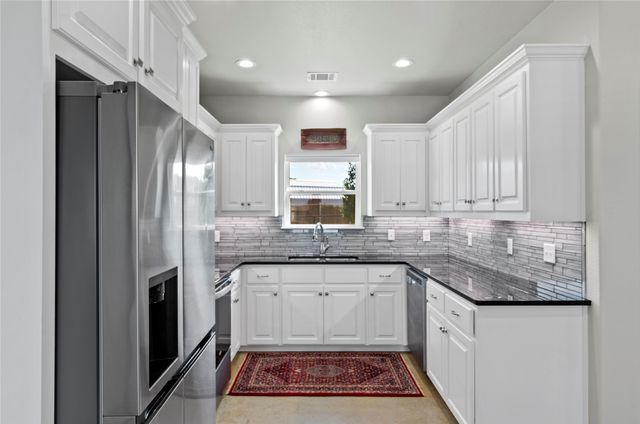 108 Daisy Court, Paradise, TX 76073