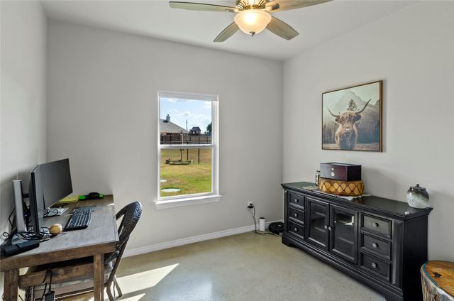 108 Daisy Court, Paradise, TX 76073