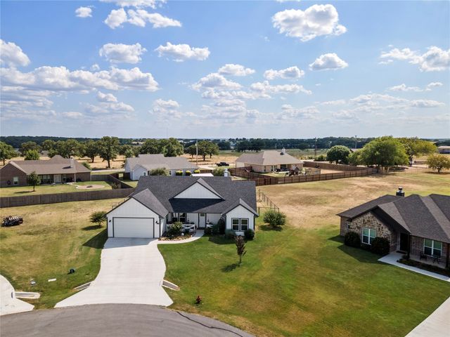 108 Daisy Court, Paradise, TX 76073