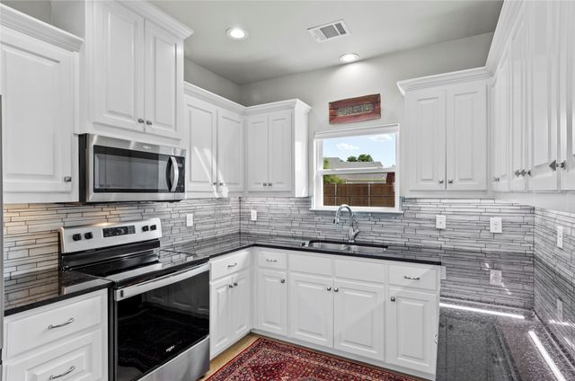 108 Daisy Court, Paradise, TX 76073