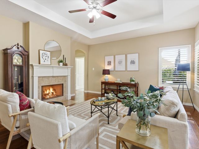 4817 Collinwood Avenue, Fort Worth, TX 76107