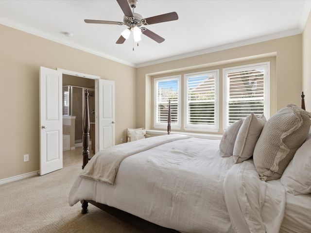 4817 Collinwood Avenue, Fort Worth, TX 76107