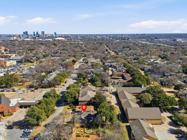 4817 Collinwood Avenue, Fort Worth, TX 76107