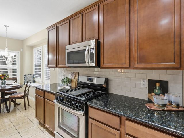 4817 Collinwood Avenue, Fort Worth, TX 76107