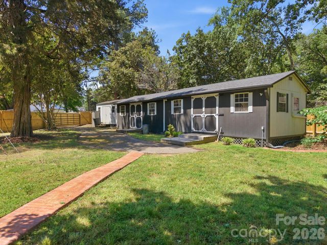 225 Stonewall Road, Salisbury, NC 28144