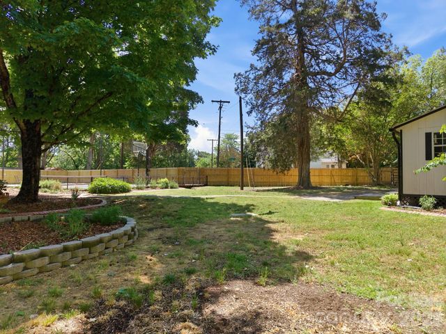 225 Stonewall Road, Salisbury, NC 28144