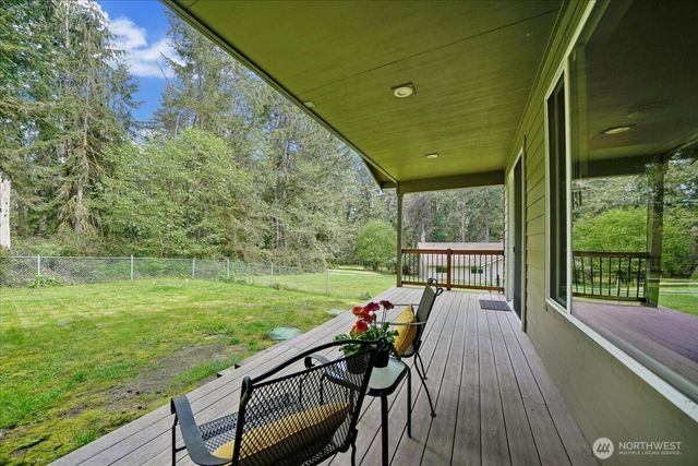 11714 Lake Place, Anderson Island, WA 98303