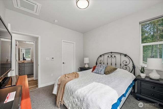 11714 Lake Place, Anderson Island, WA 98303