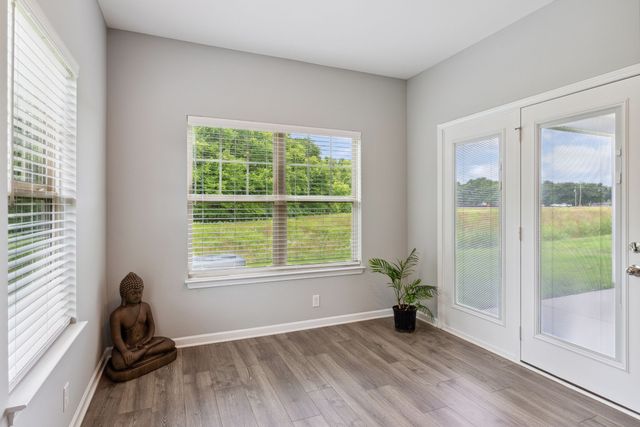 3608 Stormy Ln, Rockvale, TN 37153