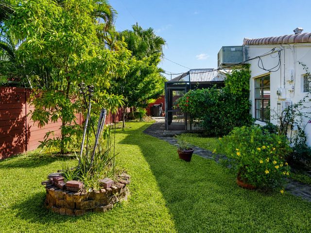 819 NE 2ND Court, Hallandale Beach, FL 33009