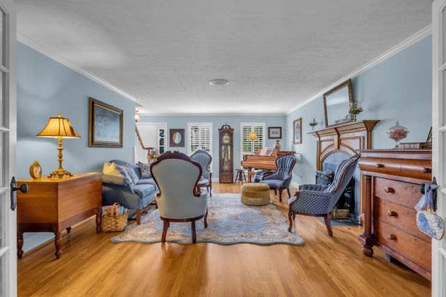 420 Rock Springs Rd, Castalian Springs, TN 37031