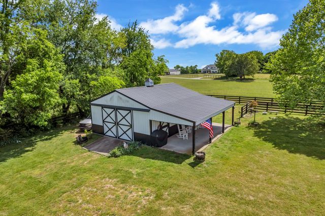 420 Rock Springs Rd, Castalian Springs, TN 37031