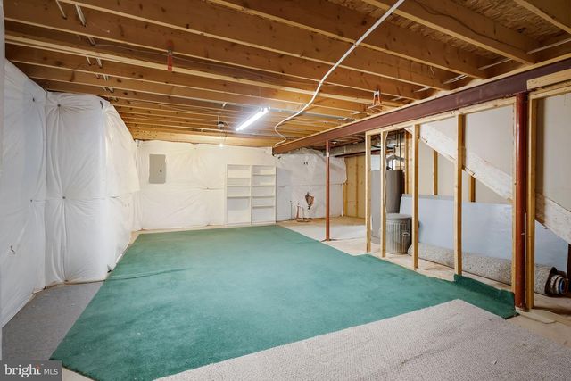 47 MONTGOMERY DR, Stafford, VA 22556