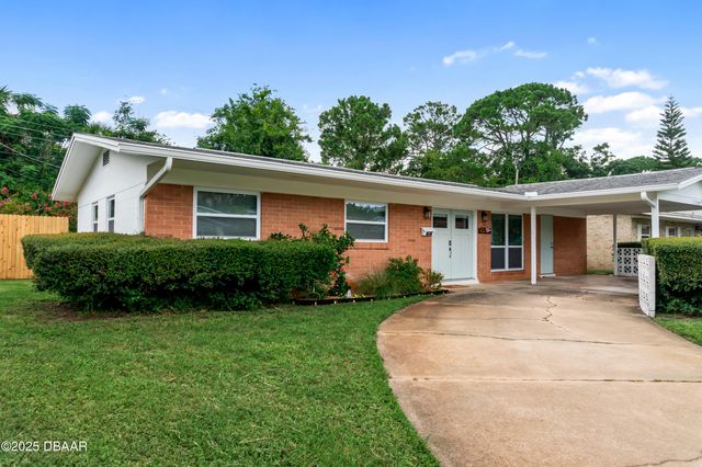 1708 Raleigh Avenue, Daytona Beach, FL 32117
