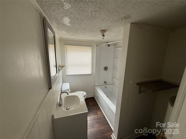 175 Rush Loop Road, Mount Gilead, NC 27306