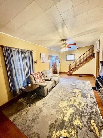 2309 Agency Road, St Joseph, MO 64503