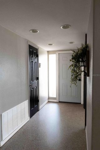 706 S PEARL CIRCLE, Brandon, FL 33510