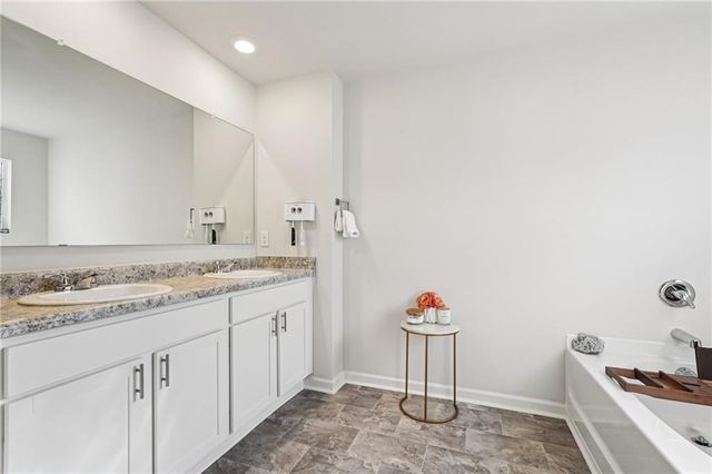 178 Whitewood Drive, Dawsonville, GA 30534