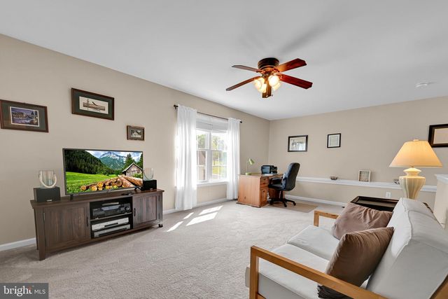 373 BRITTANY CT, Souderton, PA 18964