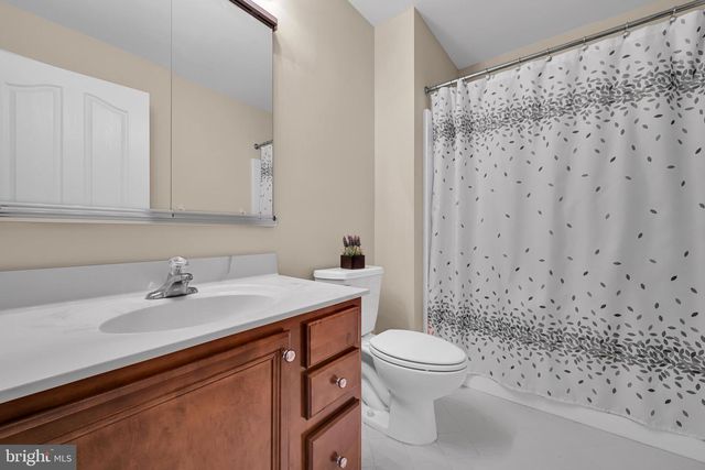 373 BRITTANY CT, Souderton, PA 18964
