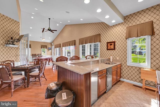 373 BRITTANY CT, Souderton, PA 18964