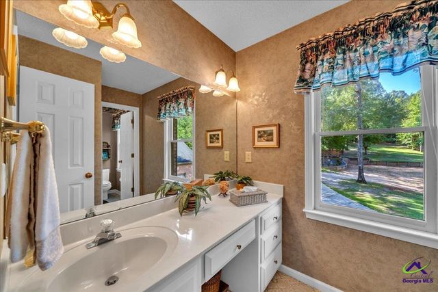 149 Island View Drive, Lizella, GA 31052