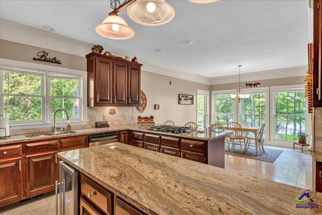 149 Island View Drive, Lizella, GA 31052