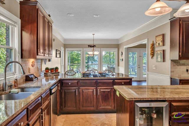 149 Island View Drive, Lizella, GA 31052