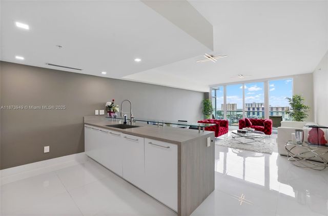 400 Sunny Isles Blvd 1603, Sunny Isles Beach, FL 33160