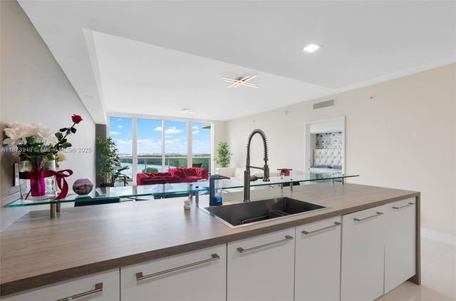 400 Sunny Isles Blvd 1603, Sunny Isles Beach, FL 33160