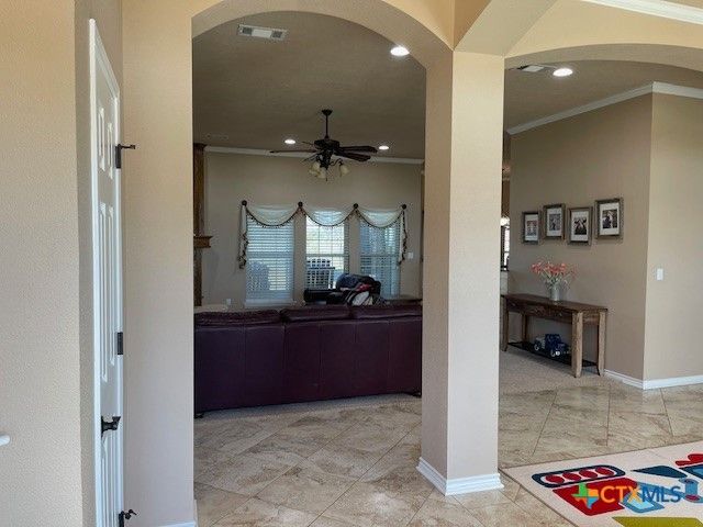 1529 East FM 485, Cameron, TX 76520