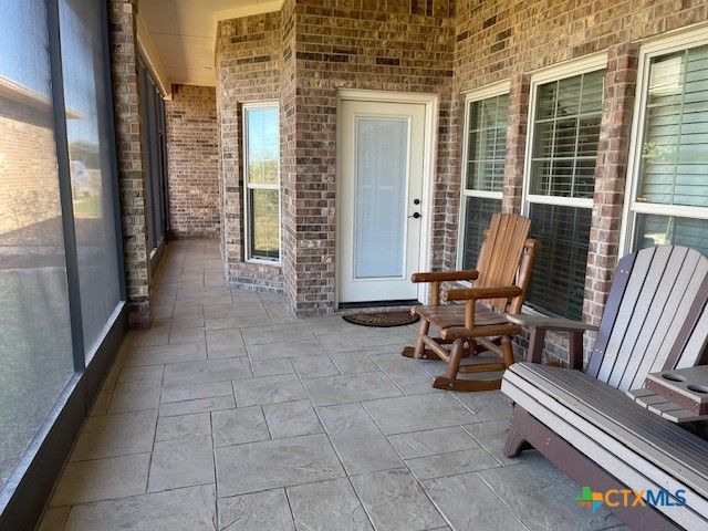 1529 East FM 485, Cameron, TX 76520