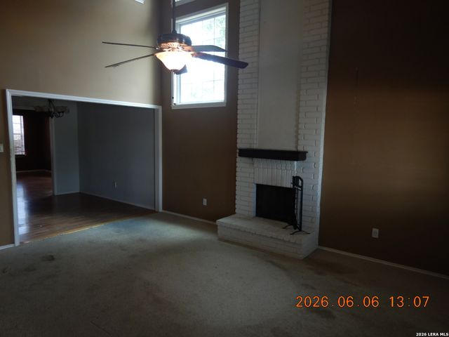 616 Fern Meadow Dr, Universal City, TX 78148