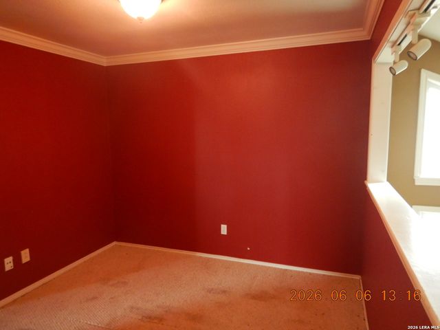 616 Fern Meadow Dr, Universal City, TX 78148