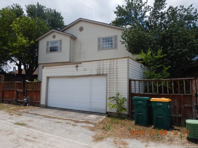 616 Fern Meadow Dr, Universal City, TX 78148