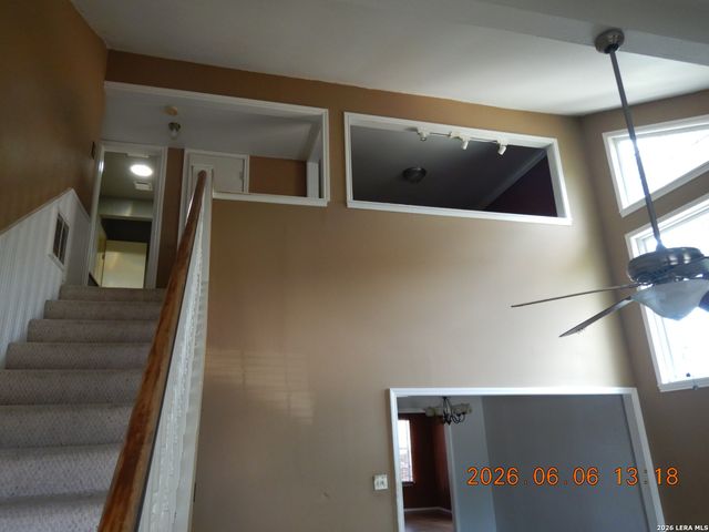 616 Fern Meadow Dr, Universal City, TX 78148