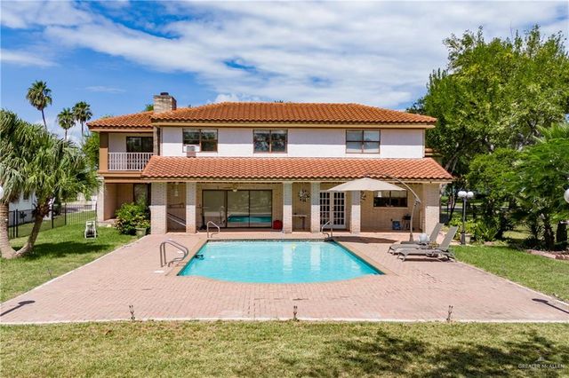 613 Escandon Avenue, Rancho Viejo, TX 78575