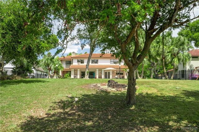 613 Escandon Avenue, Rancho Viejo, TX 78575