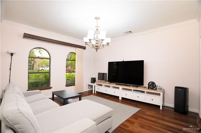 613 Escandon Avenue, Rancho Viejo, TX 78575