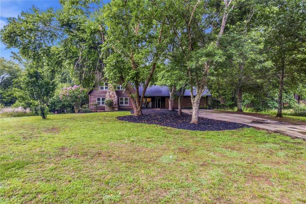 398 Parsons Road, Fountain Inn, SC 29644