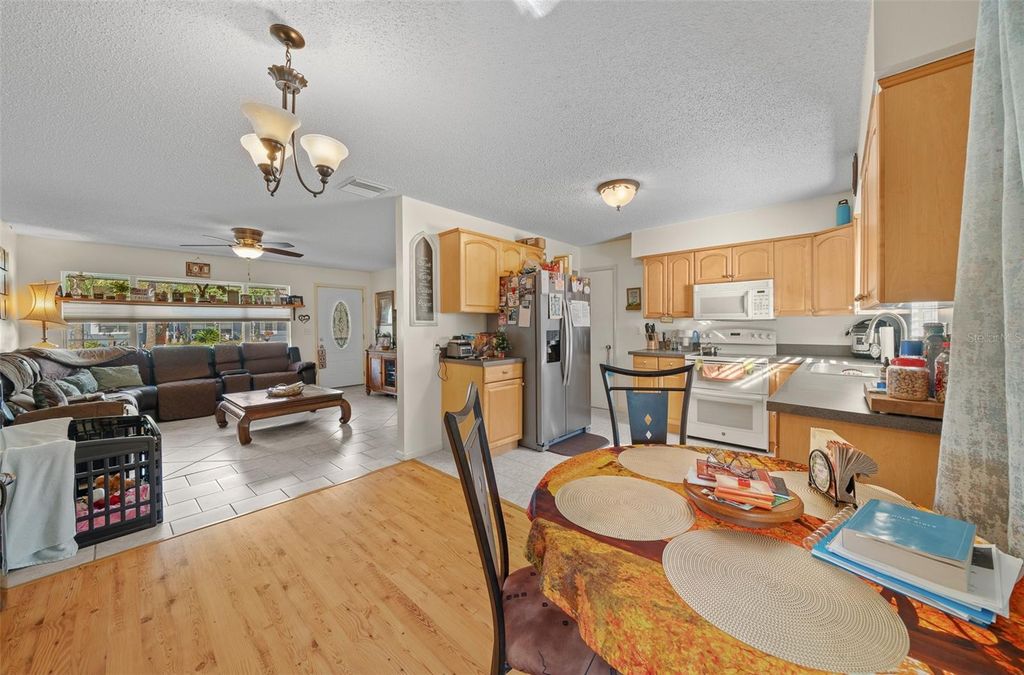 Image 23 of property listing at 2004 NE 52ND STREET, Ocala, FL 34479