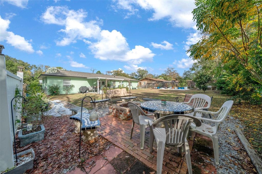 Image 31 of property listing at 2004 NE 52ND STREET, Ocala, FL 34479